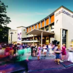 Er is nog ruimte… om impact te maken met jouw event. Ervaar de perfecte combinatie van stijl en functionaliteit in Stadsschouwburg Utrecht